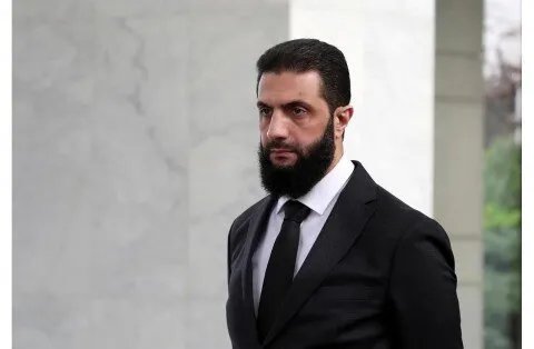 ميرتس يدعو الشرع لزيارة ألمانيا لبحث الاستقرار وعودة اللاجئين السوريين