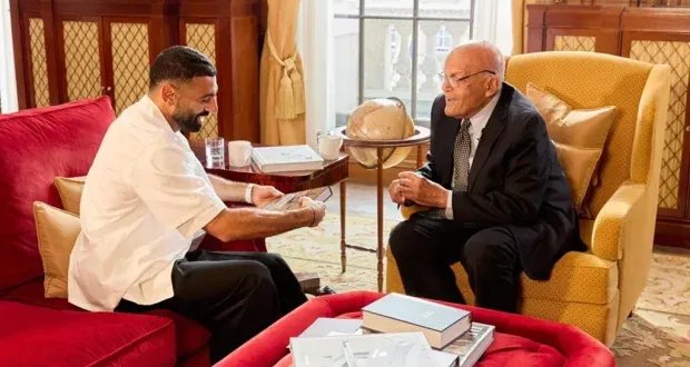 لقاء استثنائي: محمد صلاح والسير مجدي يعقوب في حوار ملهم عن الثقة والنجاح