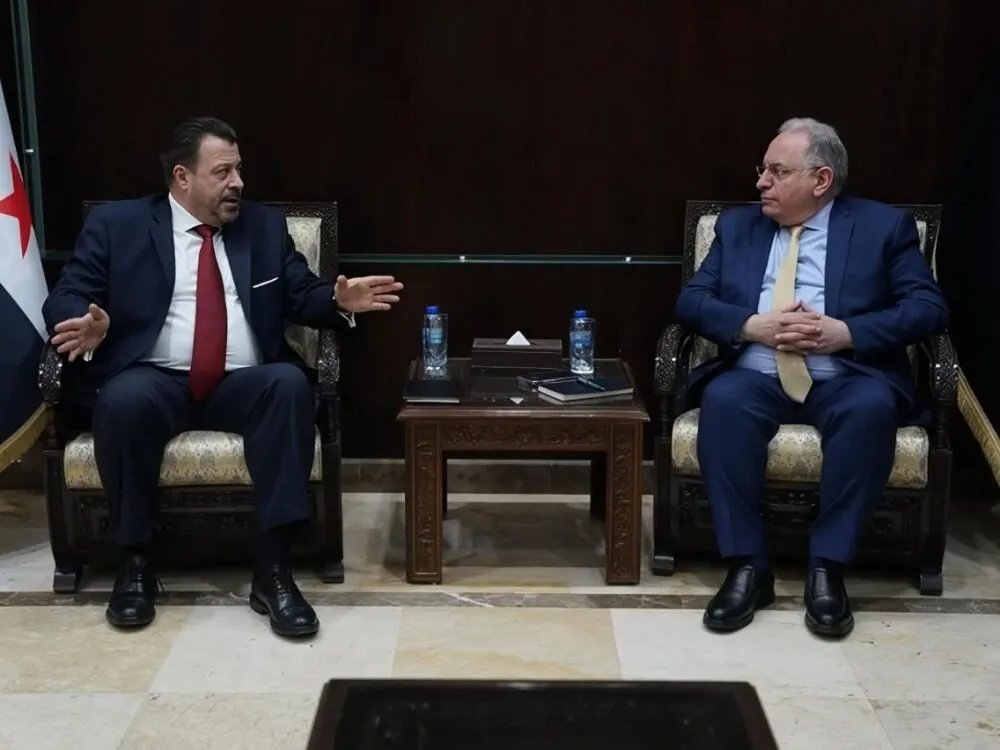 اليونان تخطط لتعزيز التعاون الاقتصادي مع سوريا بزيارة وفد استثماري