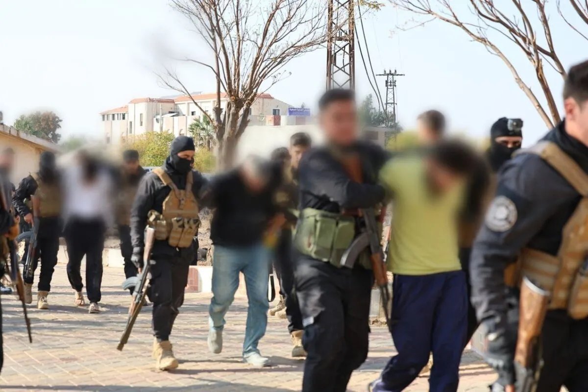 الداخلية السورية تعلن عن حملة أمنية واسعة النطاق واعتقال العشرات من عناصر "داعش"