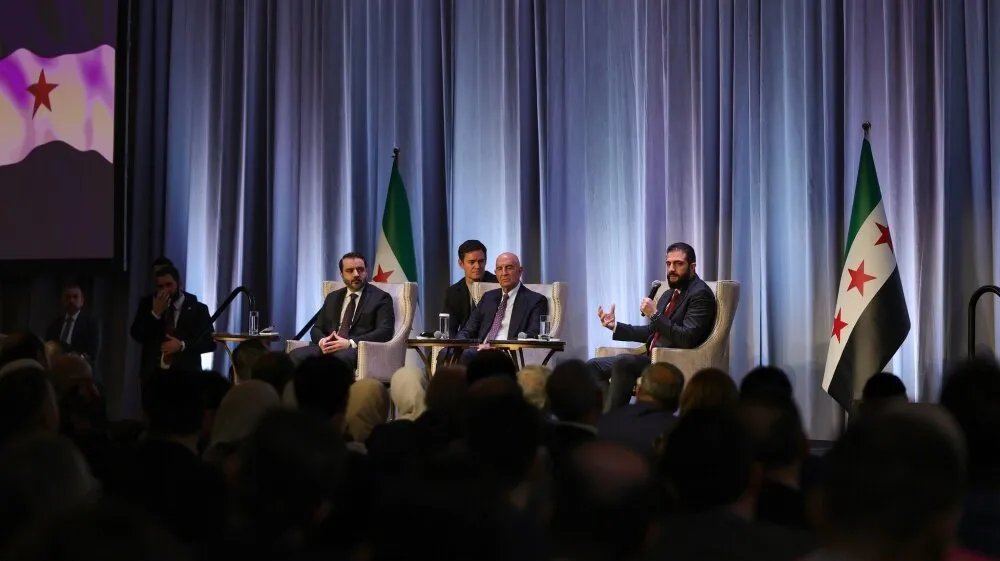 الرئيس الشرع يلتقي وفداً من الجالية السورية في واشنطن ويناقش دورهم في دعم الوطن