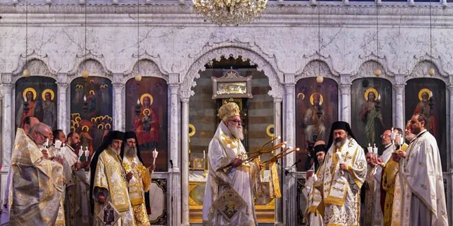 دمشق تحتفل بعيد الفصح: قداس مهيب في الكاتدرائية المريمية