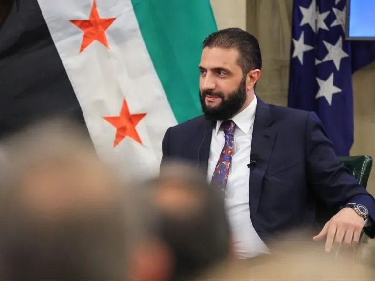 الرئيس الشرع يكشف تفاصيل مفاوضات سوريا مع إسرائيل ورؤيته للعلاقات مع واشنطن في مقابلة مع واشنطن بوست