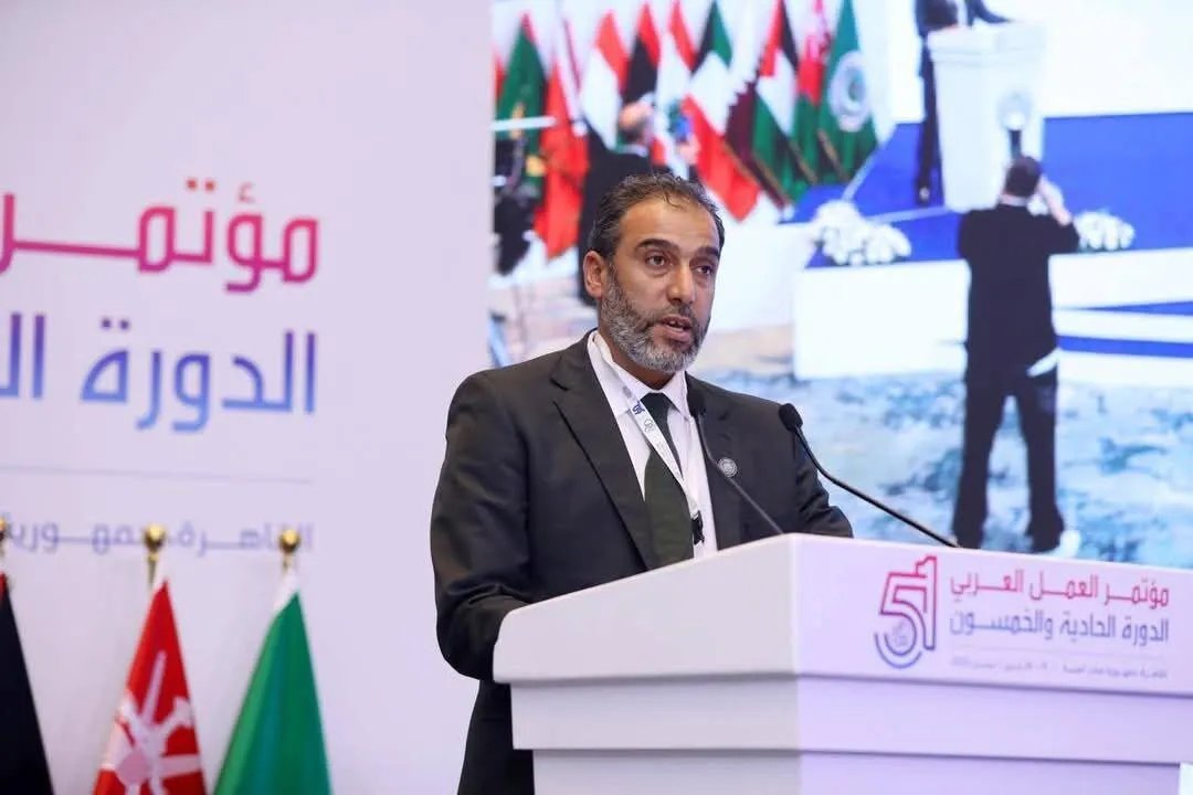 من القاهرة: رئيس اتحاد العمال السوري يطالب برفع العقوبات لإنقاذ الاقتصاد