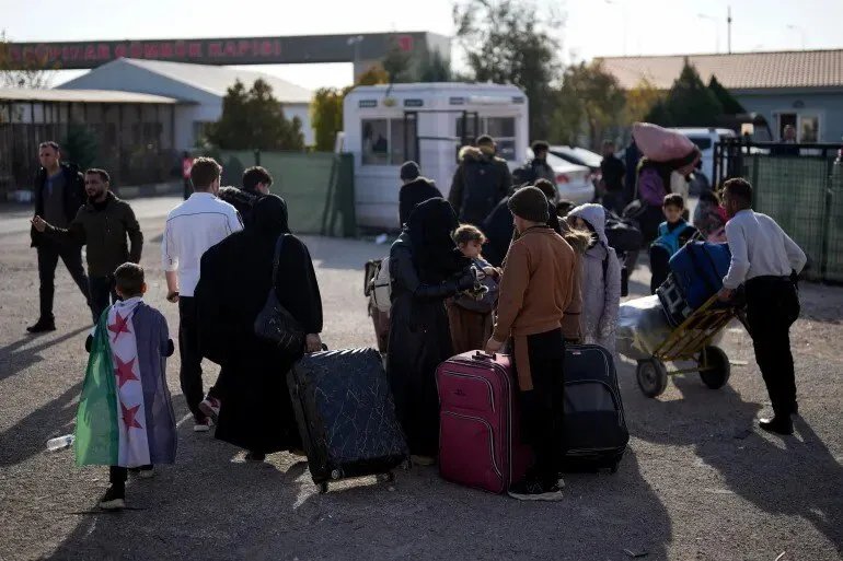 عودة اللاجئين السوريين: أكثر من 55 ألفاً يغادرون الأردن إلى سوريا بعد سقوط الأسد