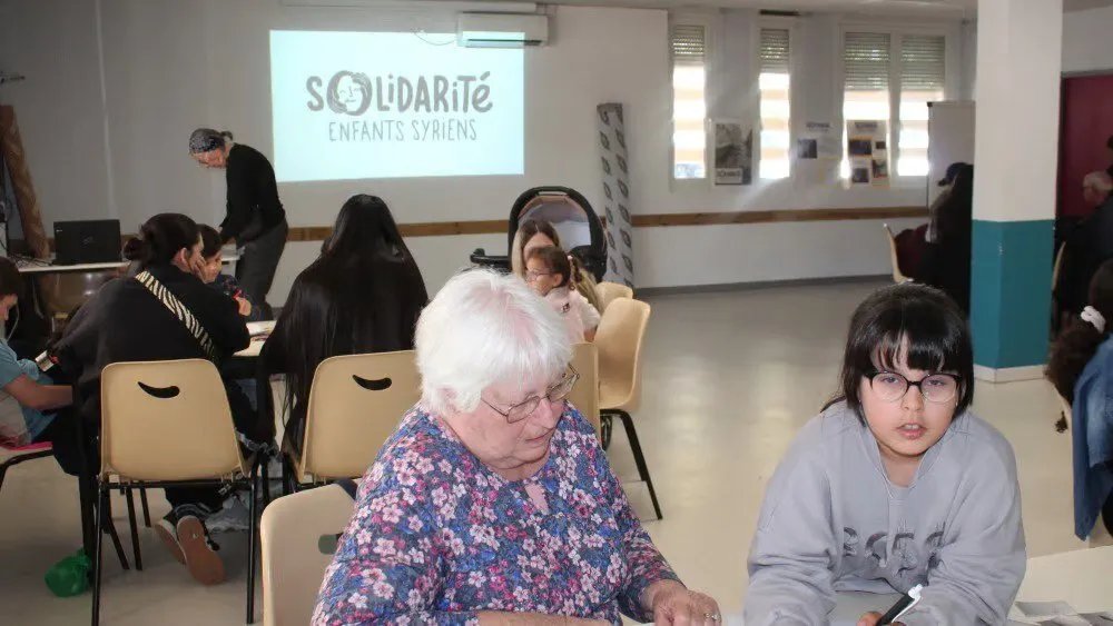 بادرة أمل من فرنسا: أطفال فرنسيون يتضامنون مع أقرانهم السوريين بمشروع تربوي وإنساني
