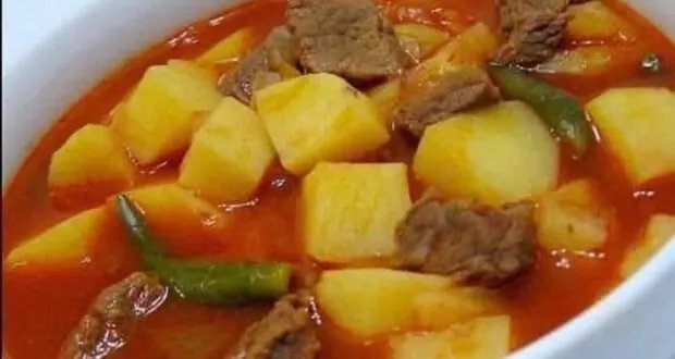 دليلكم المفصل لتحضير يخنة البطاطا الشهية واللذيذة في المنزل