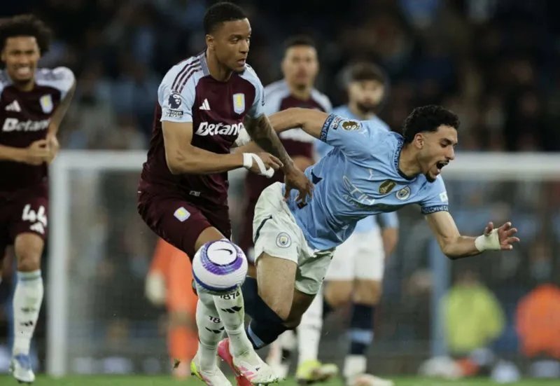 مانشستر سيتي ينتزع فوزاً مثيراً على أستون فيلا ويصعد للمركز الثالث في الدوري الإنجليزي