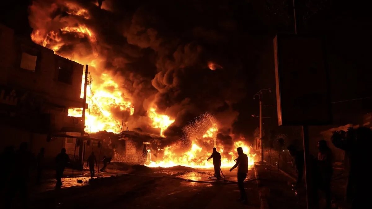 حريق هائل في محطة وقود بالباب يخلف عشرات الإصابات وأضراراً واسعة