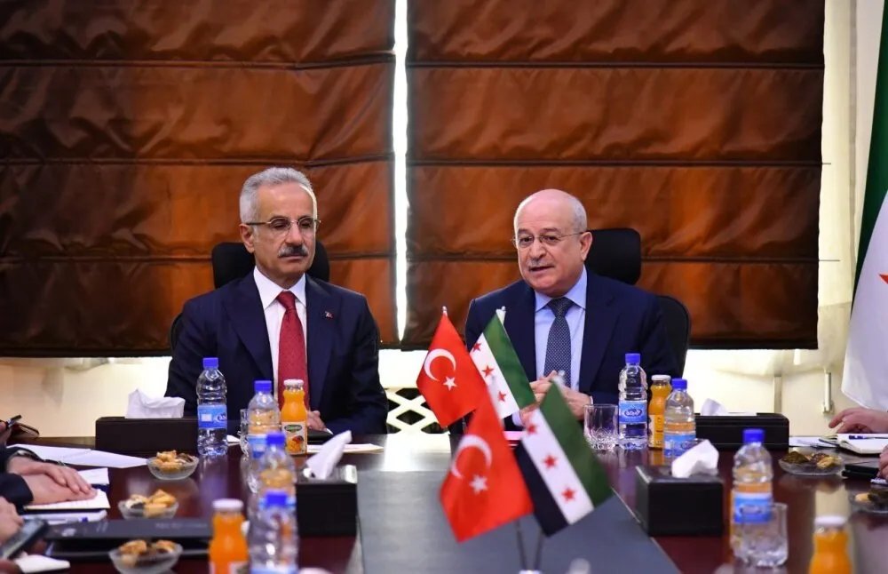 انطلاقة جديدة في العلاقات السورية التركية: مشاريع ضخمة لربط النقل والسكك الحديدية