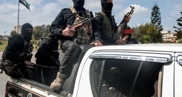 اعتراف صادم بجريمة قتل يهز سوريا: هل يشعل غياب العدالة الانتقامية دوامة الفوضى؟