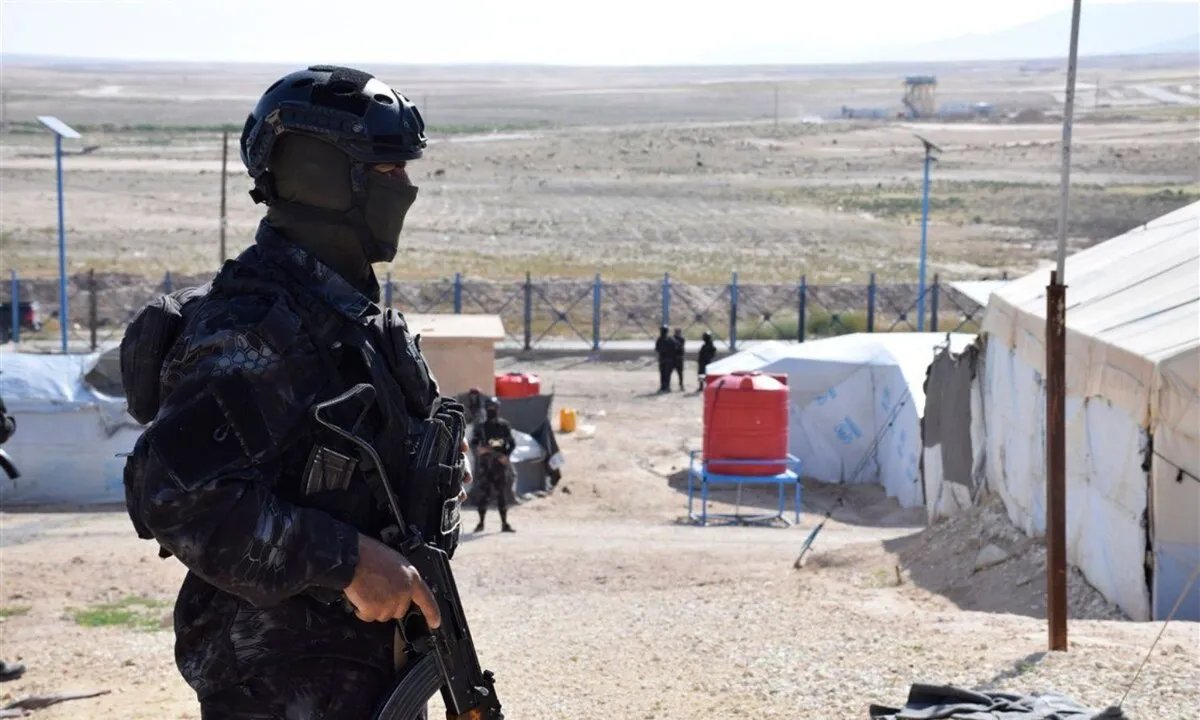 الأسايش تعلن تفاصيل حملتها الأمنية الناجحة في مخيم الهول: اعتقال عناصر من داعش وإحباط محاولة فرار