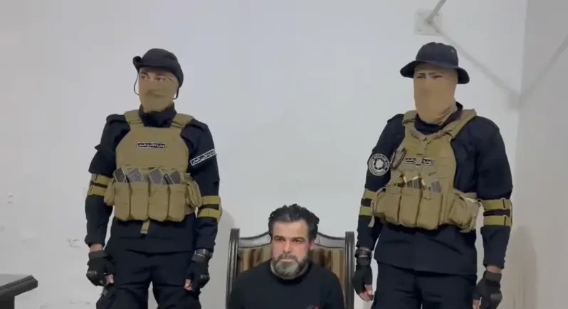 سوريا: الأمن العام يلقي القبض على متهم رئيسي في مجزرة التضامن المروعة (فيديو)