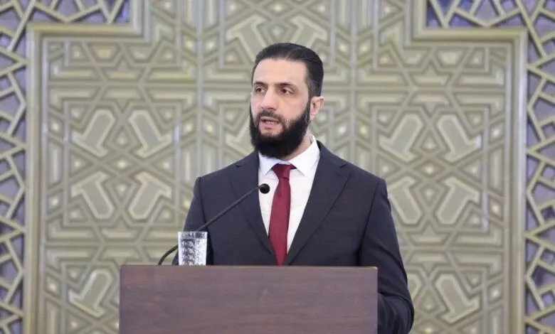 الرئيس الشرع يحذر: فوضى سوريا تهدد العالم ويطالب باحترام السيادة ورفع العقوبات