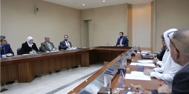 الرئيس الشرع يستعرض خطط وزارة الأشغال العامة والإسكان وسبل تطويرها