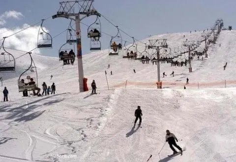 انتعاش موسم التزلج في لبنان: كفردبيان تستقبل عشاق الرياضات الشتوية