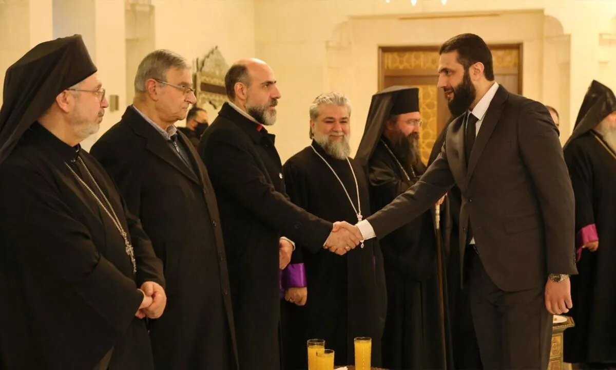 الشرع يعزي الفاتيكان بوفاة البابا فرانسيس ويؤكد وقوفه مع الشعب السوري