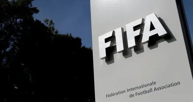 فيفا تنصف لاعبًا فلسطينيًا ضد ناديًا ماليزيًا بفضل محامٍ لبناني