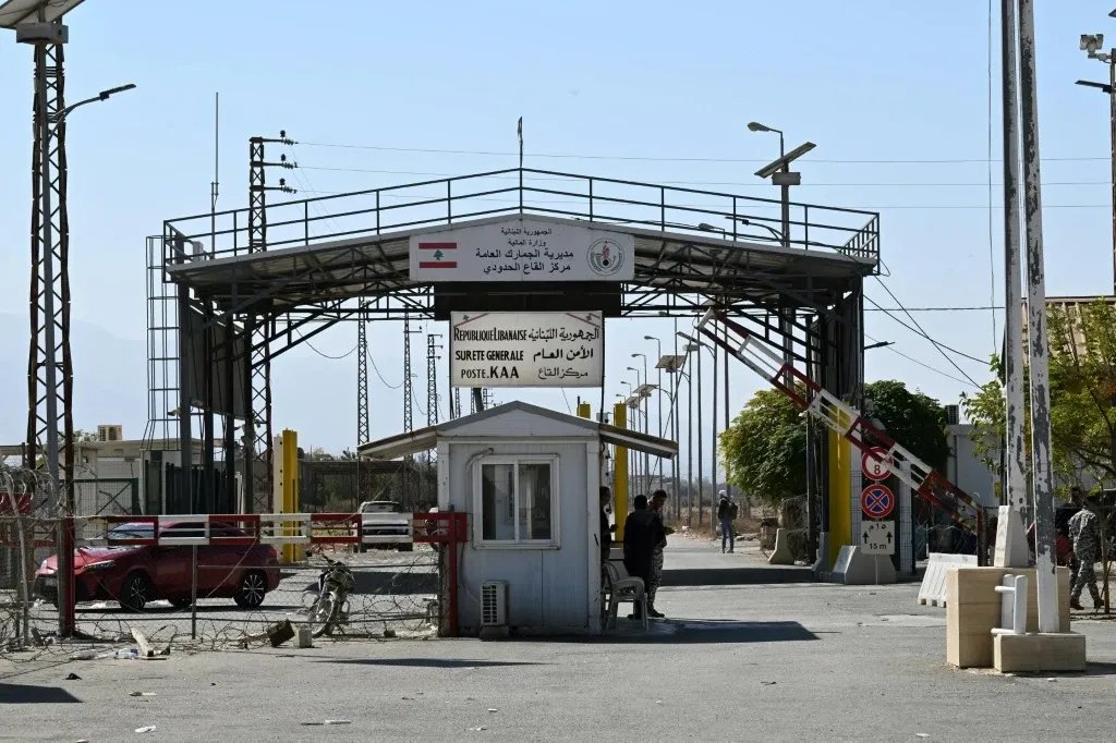 تسهيلات حكومية مشجعة: عودة اللاجئين السوريين من لبنان دون قيود على الممتلكات