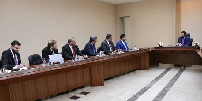 الرئيس الشرع ووزير الصحة يبحثان خطط تطوير القطاع الصحي في سوريا