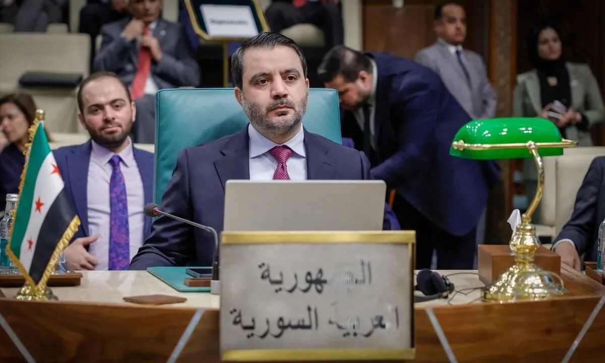 الجامعة العربية تجدد دعمها للمرحلة الانتقالية في سوريا وتدين الاعتداءات الإسرائيلية