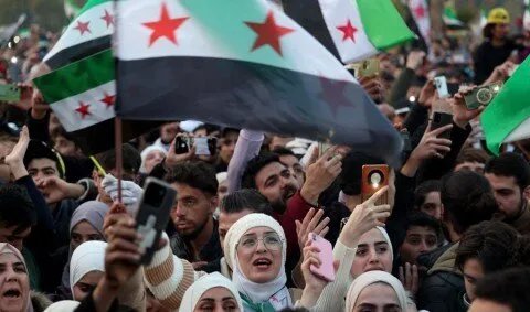 واشنطن تضع شروطًا لتطبيع العلاقات مع سوريا: تخفيف العقوبات مقابل خطوات ملموسة في ملفات حساسة