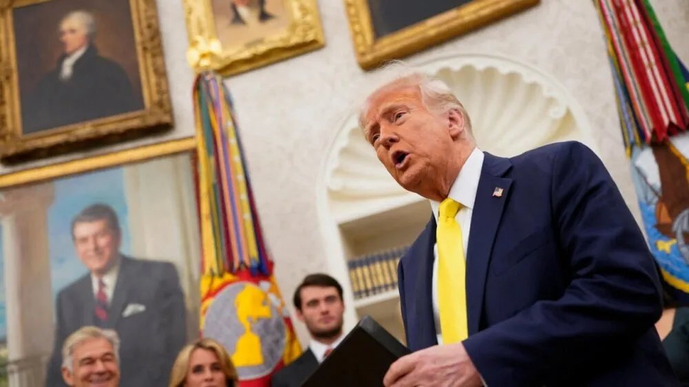 ترامب يدعو روسيا وأوكرانيا إلى قمة عاجلة لإنهاء الحرب: هل تنجح الوساطة الأمريكية؟