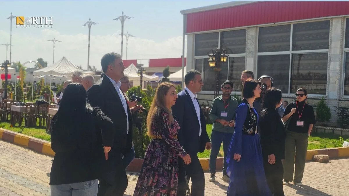 القامشلي تستضيف مؤتمرًا تاريخيًا لتوحيد الصف الكردي في سوريا بحضور إقليمي ودولي