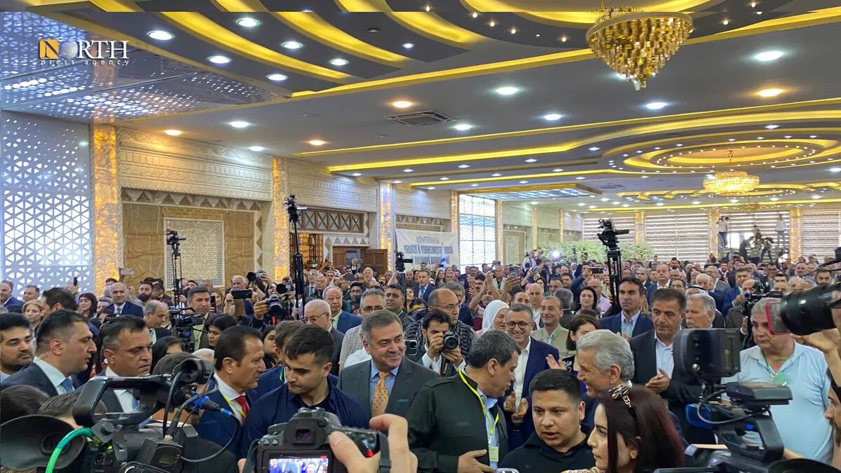 وفد أمريكي رفيع المستوى يصل القامشلي لدعم جهود توحيد الصف الكردي في سوريا