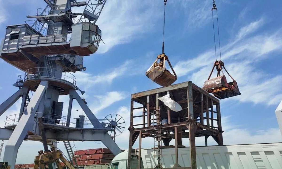 شحنة قمح روسية "استثنائية" إلى سوريا: هل هي بداية عودة الإمدادات؟