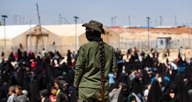 فرنسا تعزز نفوذها في سوريا: محاولة لملء الفراغ الأمريكي ومواجهة النفوذ التركي