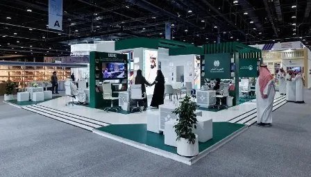 السعودية تستعرض نهضتها الأدبية في معرض أبوظبي الدولي للكتاب 2025