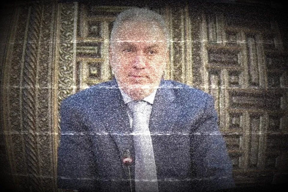 اتهامات خطيرة تطال محمد حمشو: تهجير ومتاجرة بمنازل سوريين وشكوى مضادة بالتشهير