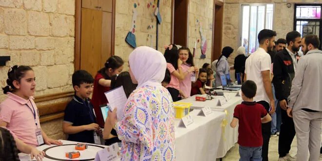 إبداعات طلاب حلب: معرض "علماء سوريا الجديدة" يستعرض مشاريع تكنولوجية متطورة