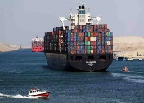 ترامب يثير الجدل حول قناة السويس: هل يختبر سيادة مصر؟