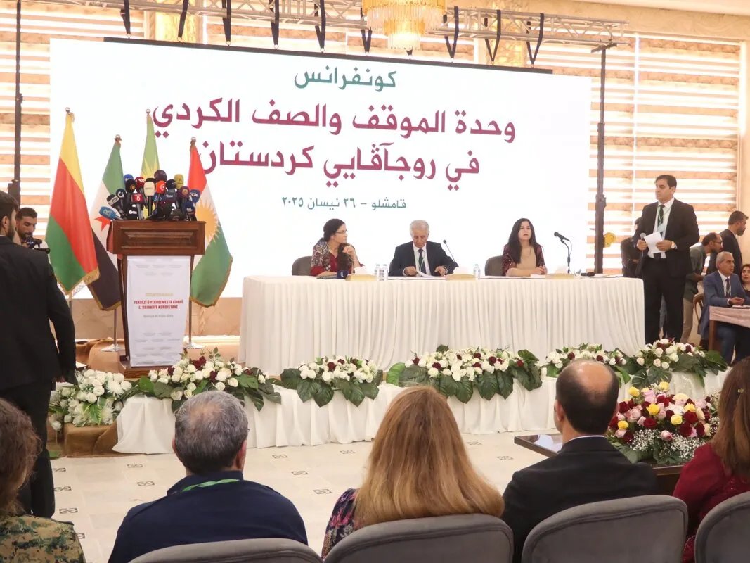 الرئاسة السورية ترفض الفيدرالية وتؤكد: وحدة سوريا خط أحمر