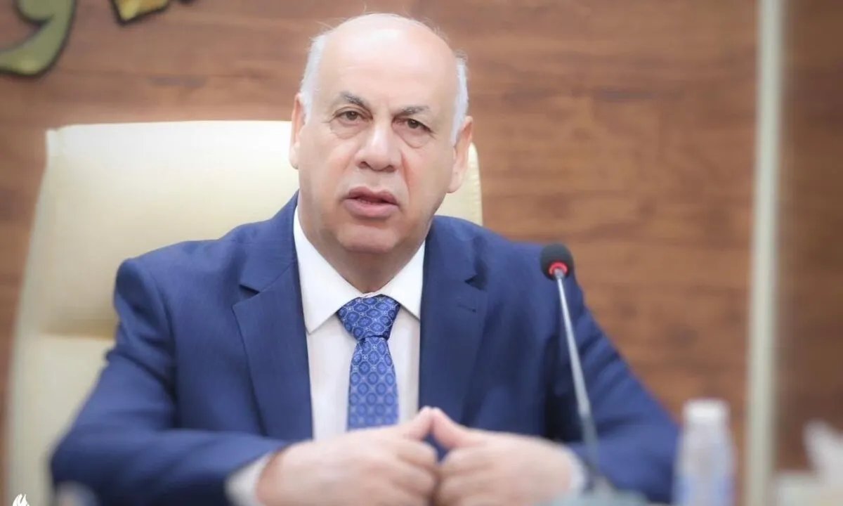 العراق يدعو الرئيس السوري الشرع لحضور القمة العربية في بغداد وسط جدل نيابي