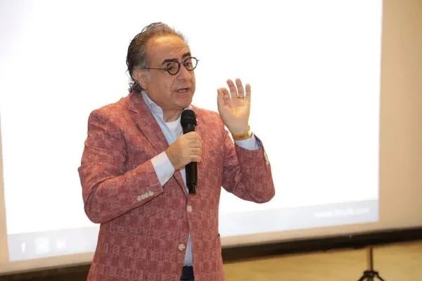 صلاحيات واسعة لمستشاري وزير الاقتصاد السوري: هل تبدأ حقبة جديدة من الإصلاح الاقتصادي؟