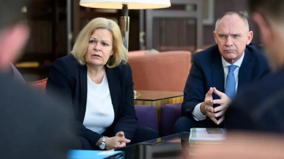 وزيرا داخلية ألمانيا والنمسا في دمشق لبحث عودة اللاجئين السوريين