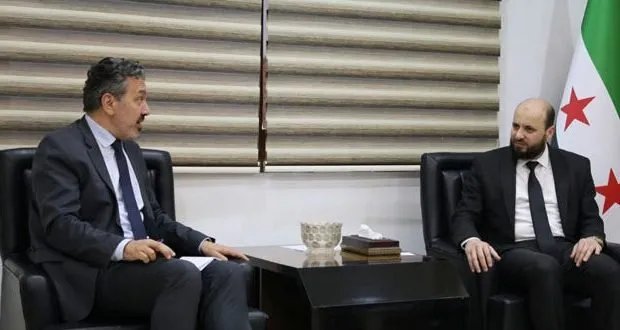 وزير الطاقة يبحث مع الصليب الأحمر سبل مواجهة أزمة المياه والكهرباء في سوريا