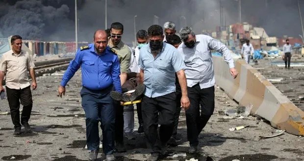 انفجار ضخم يهز ميناء رجائي الإيراني: هل هو تخريب أم حادث؟ وتداعياته على الاقتصاد والمفاوضات النووية