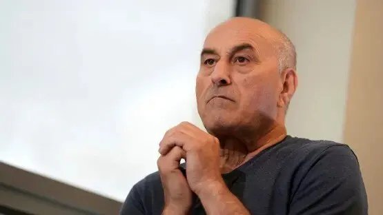 أحد المتهمين في سطو كيم كارداشيان المسلح يعتزم الاعتذار أمام المحكمة في باريس