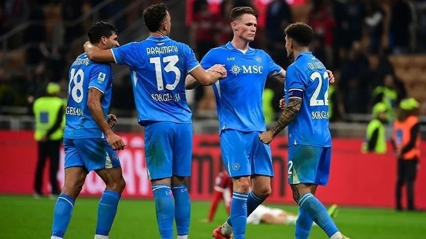 نابولي يخطف صدارة الدوري الإيطالي بفوز ثمين على تورينو مستغلاً تعثر إنتر ميلان