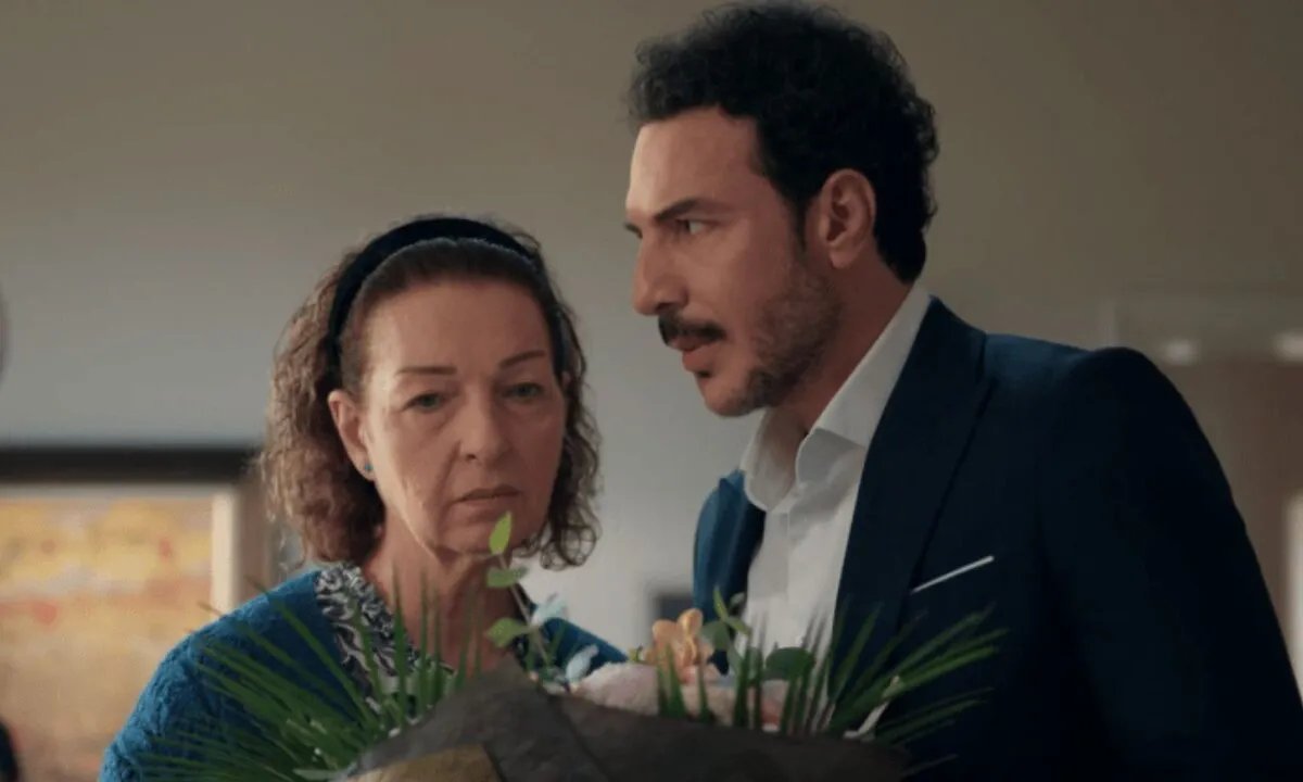 "آسر": نسخة سورية من "إيزيل" التركي تجتاح الشاشات وتثير جدلاً حول القيم