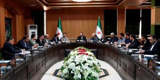 محافظ حلب يبحث مع مستثمرين عرب وأتراك خطط دعم إعادة الإعمار والانعاش الاقتصادي