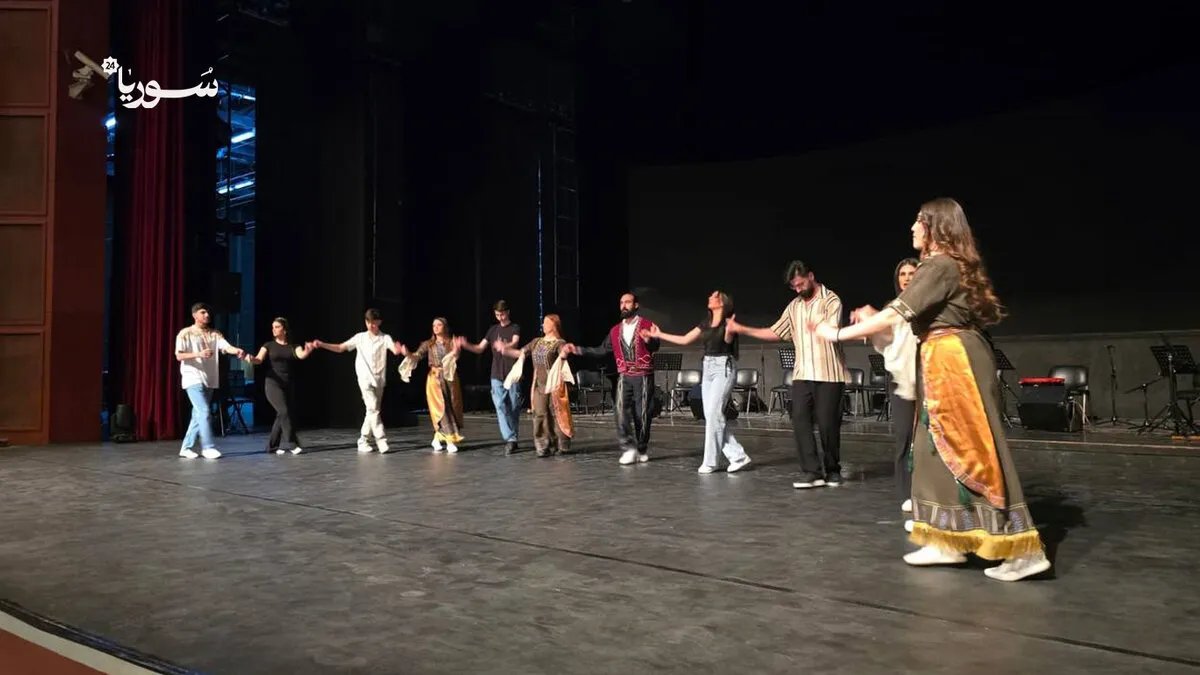 أكثر من 240 فنانًا يحيون التراث السوري المتنوع في مهرجان "صور من التراث السوري" بدمشق