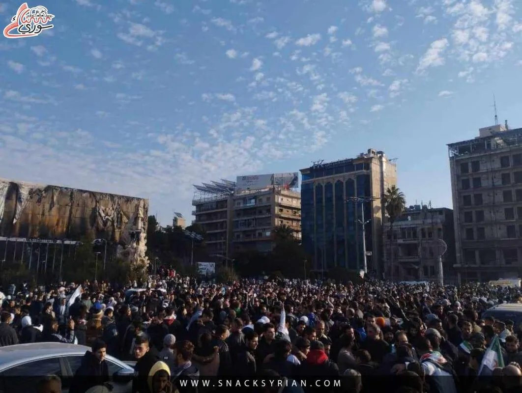 سوريا بعد الأسد: هل تنجح في استعادة هويتها الوطنية الجامعة؟