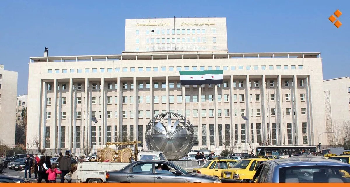 تدهور الليرة السورية: هل تتجه البلاد نحو الدولرة الكاملة للاقتصاد؟