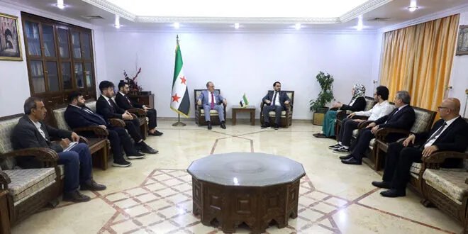 وزير التعليم العالي السوري يدعم مبادرات الحوار وتنمية مهارات الشباب بالتعاون مع مركز مناظرات قطر ومنتدى الشرق الشبابي