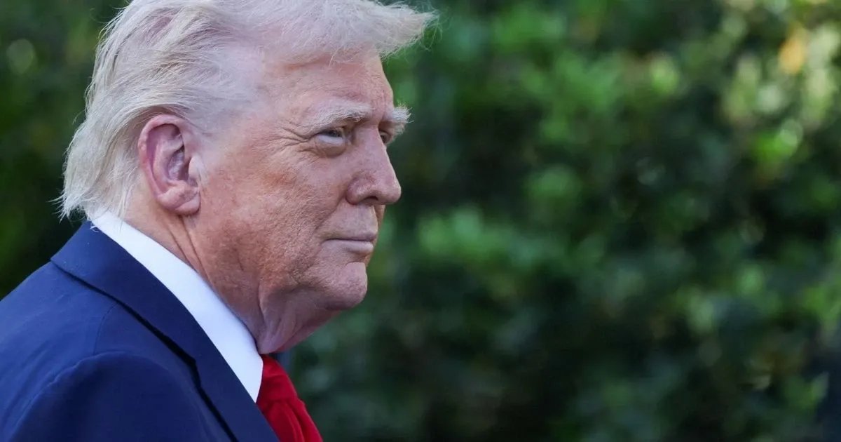 زلزال التغريدات: كيف أعادت 100 يوم من تغريدات ترمب تشكيل السياسة والاقتصاد العالميين؟